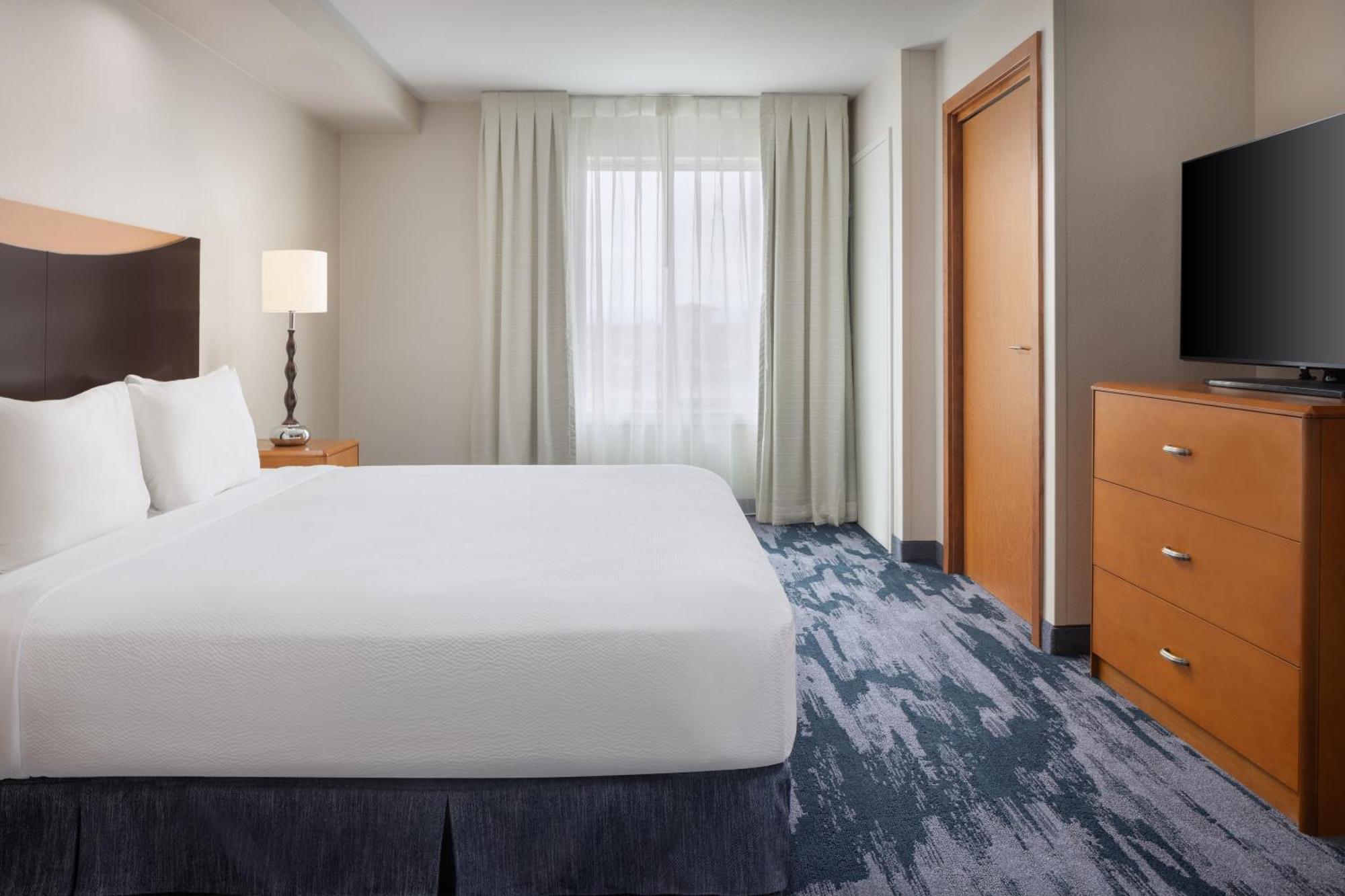 Fairfield Inn And Suites טורלוק מראה חיצוני תמונה
