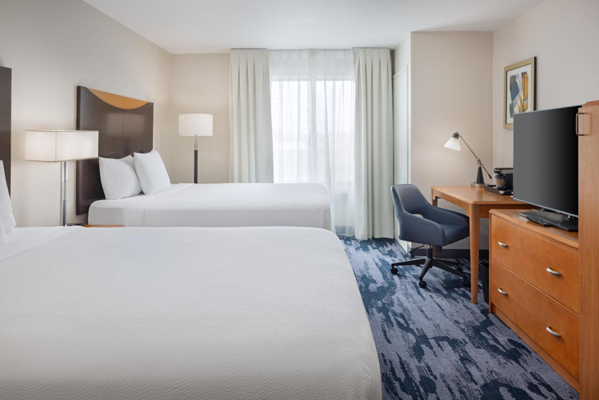 Fairfield Inn And Suites טורלוק מראה חיצוני תמונה