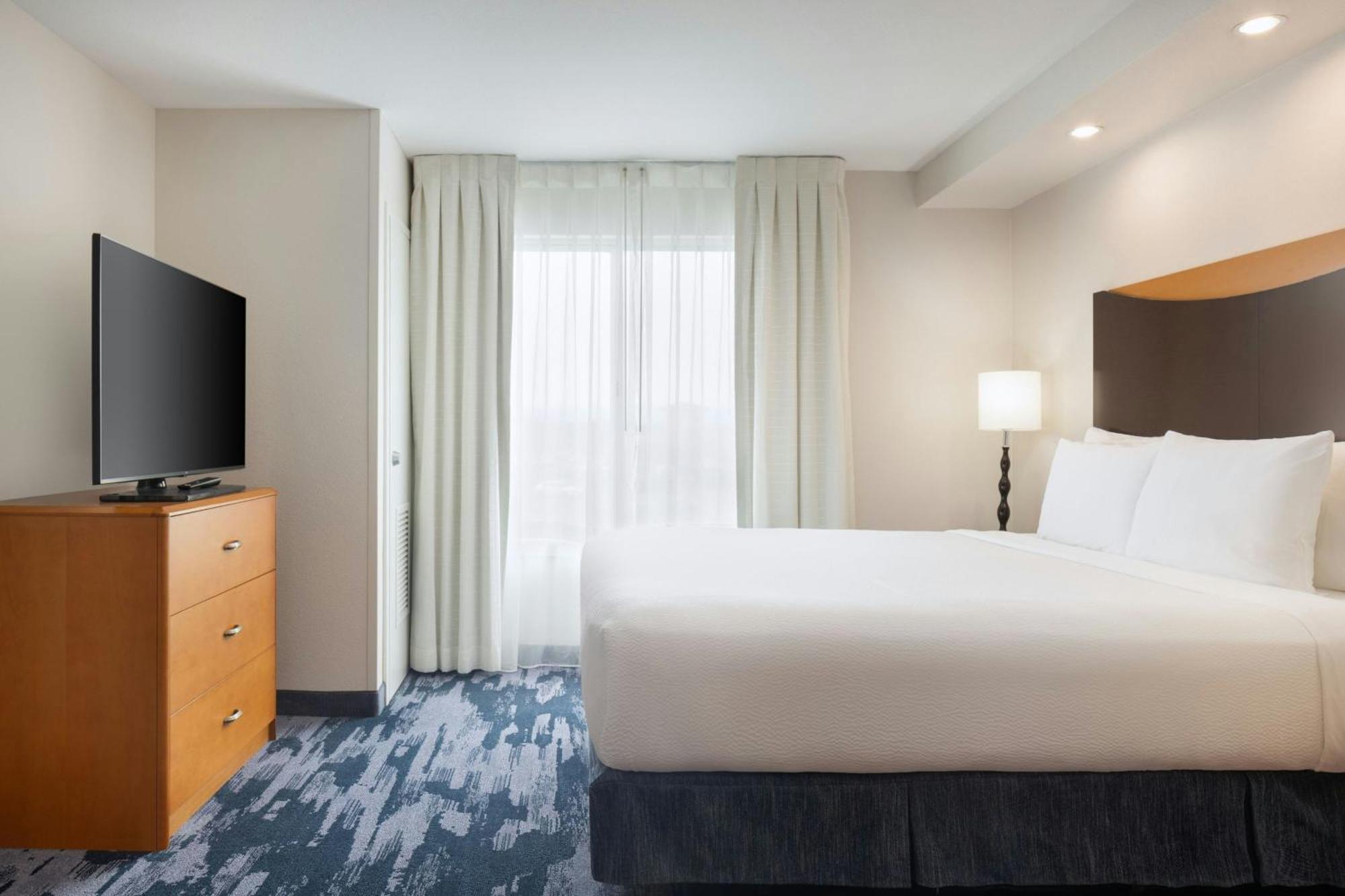 Fairfield Inn And Suites טורלוק מראה חיצוני תמונה
