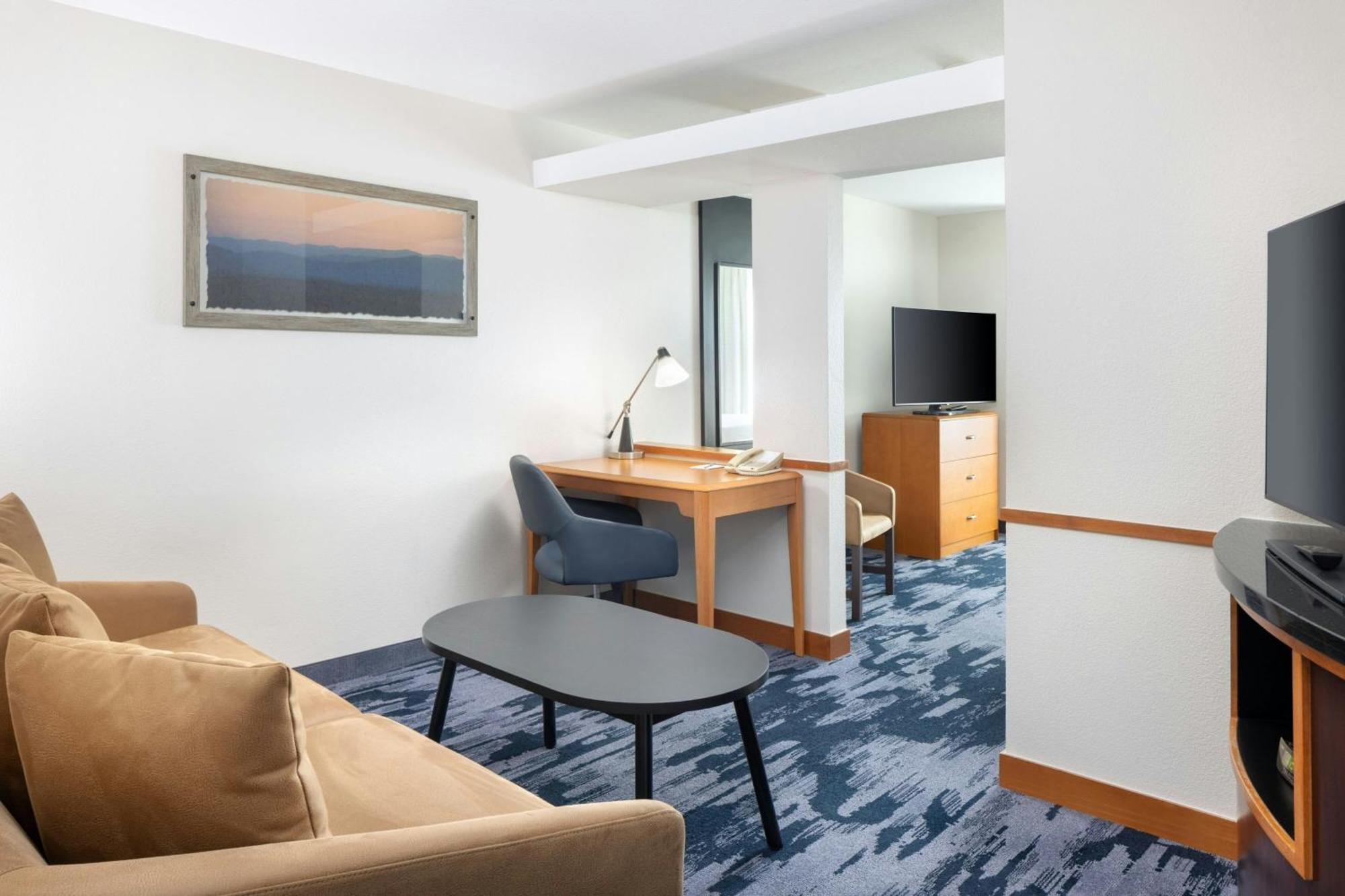 Fairfield Inn And Suites טורלוק מראה חיצוני תמונה
