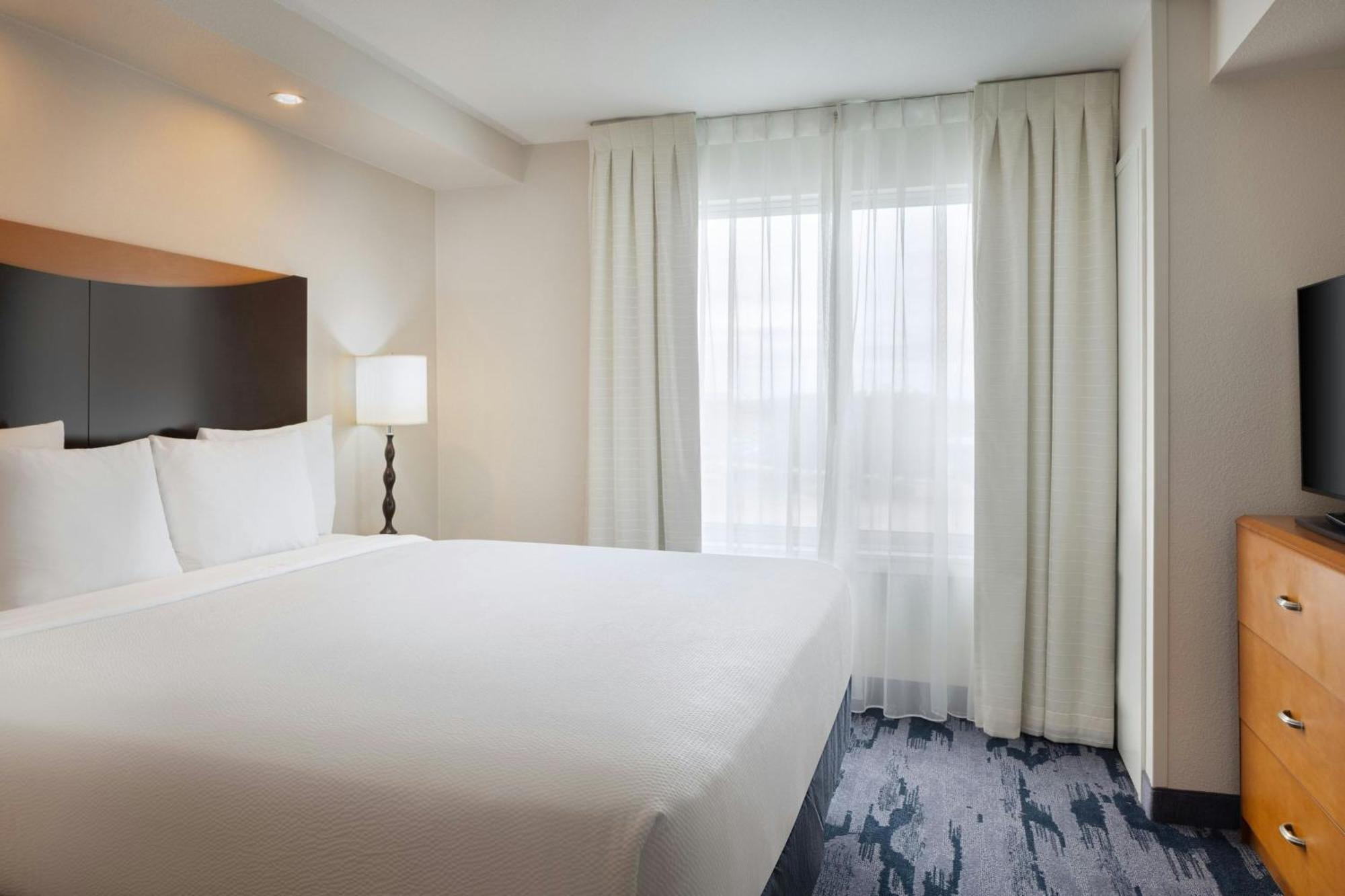 Fairfield Inn And Suites טורלוק מראה חיצוני תמונה