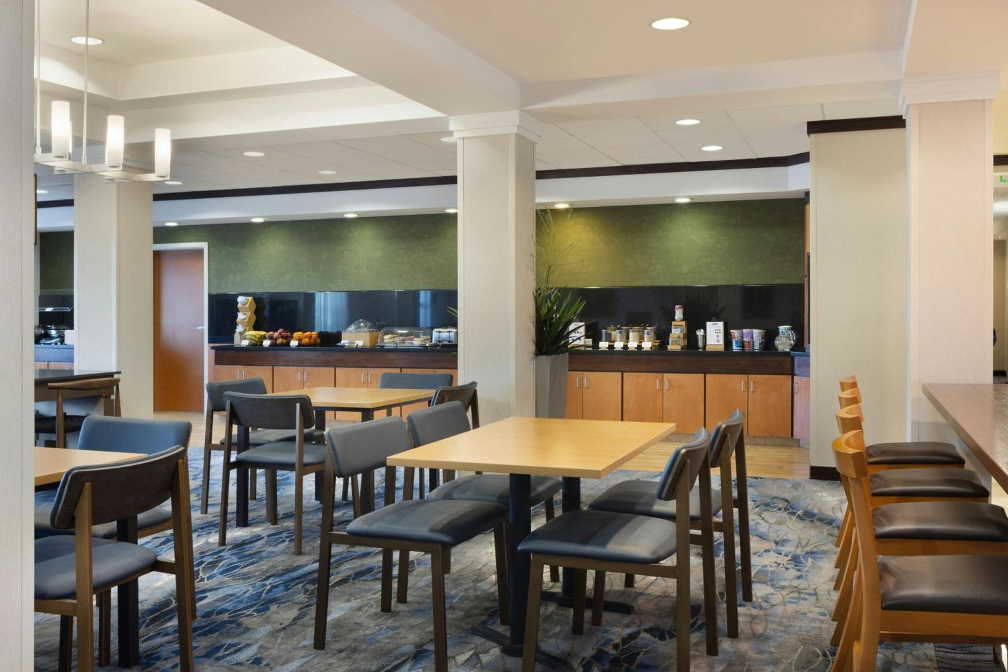 Fairfield Inn And Suites טורלוק מראה חיצוני תמונה